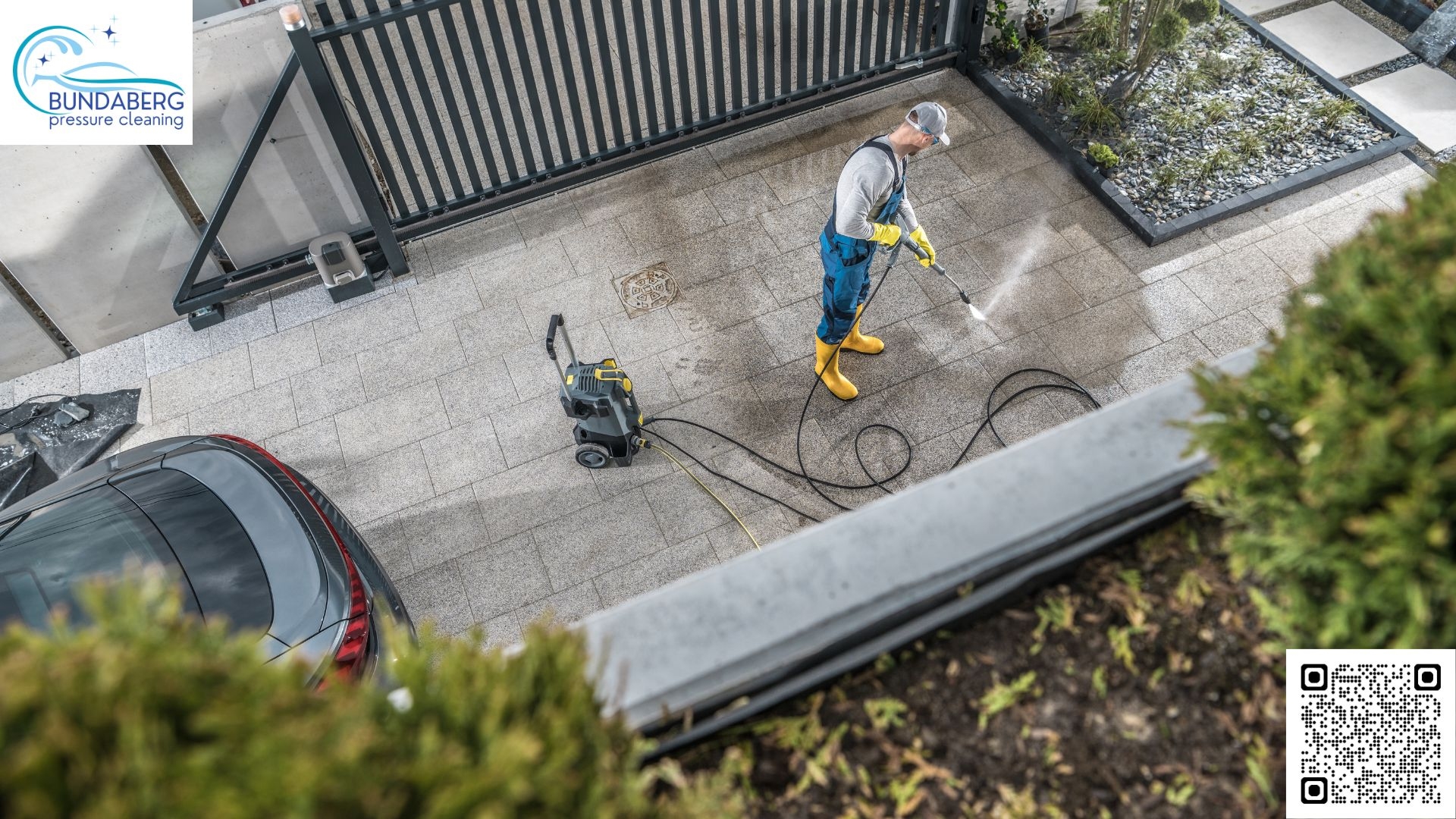 What training do technicians at Bundaberg Pressure Cleaning undergo?