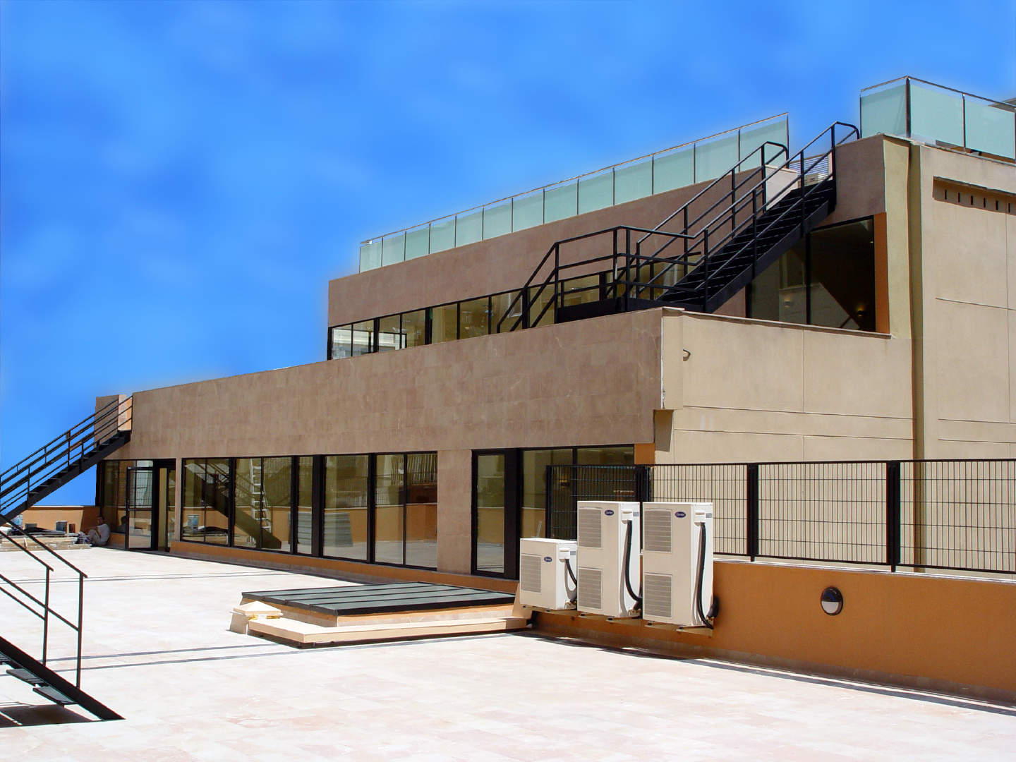 Enforex - Barcelona university campus or city view