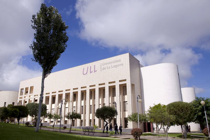 Universidad de La Laguna university campus or city view
