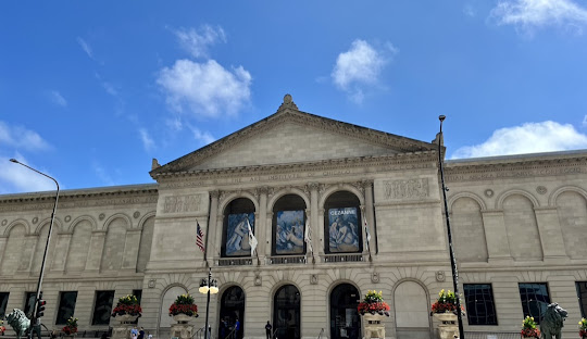 Chicago’s Geography: Lakes, Rivers, and the Heart of the Midwest