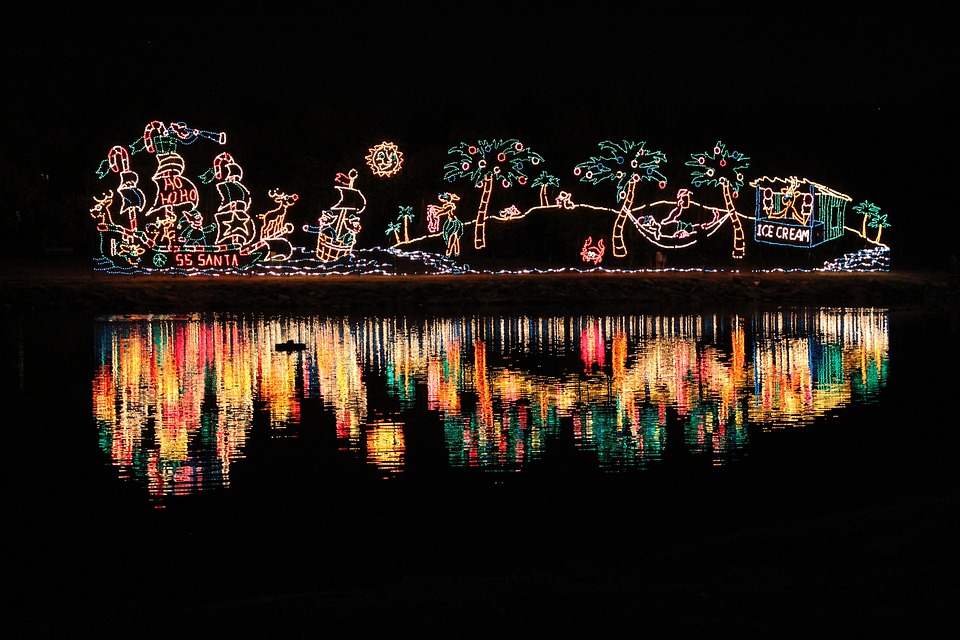 What Is The Average Cost Of Holiday Light Installation in St. Joseph MO
