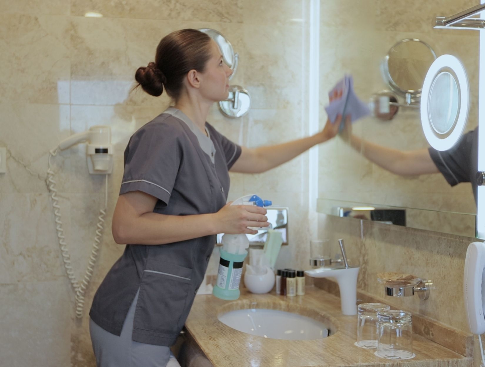 What premium home cleaning services do you offer in Charlotte, NC? Carolina Dream Clean What premium home cleaning services do you offer in Charlotte, NC?