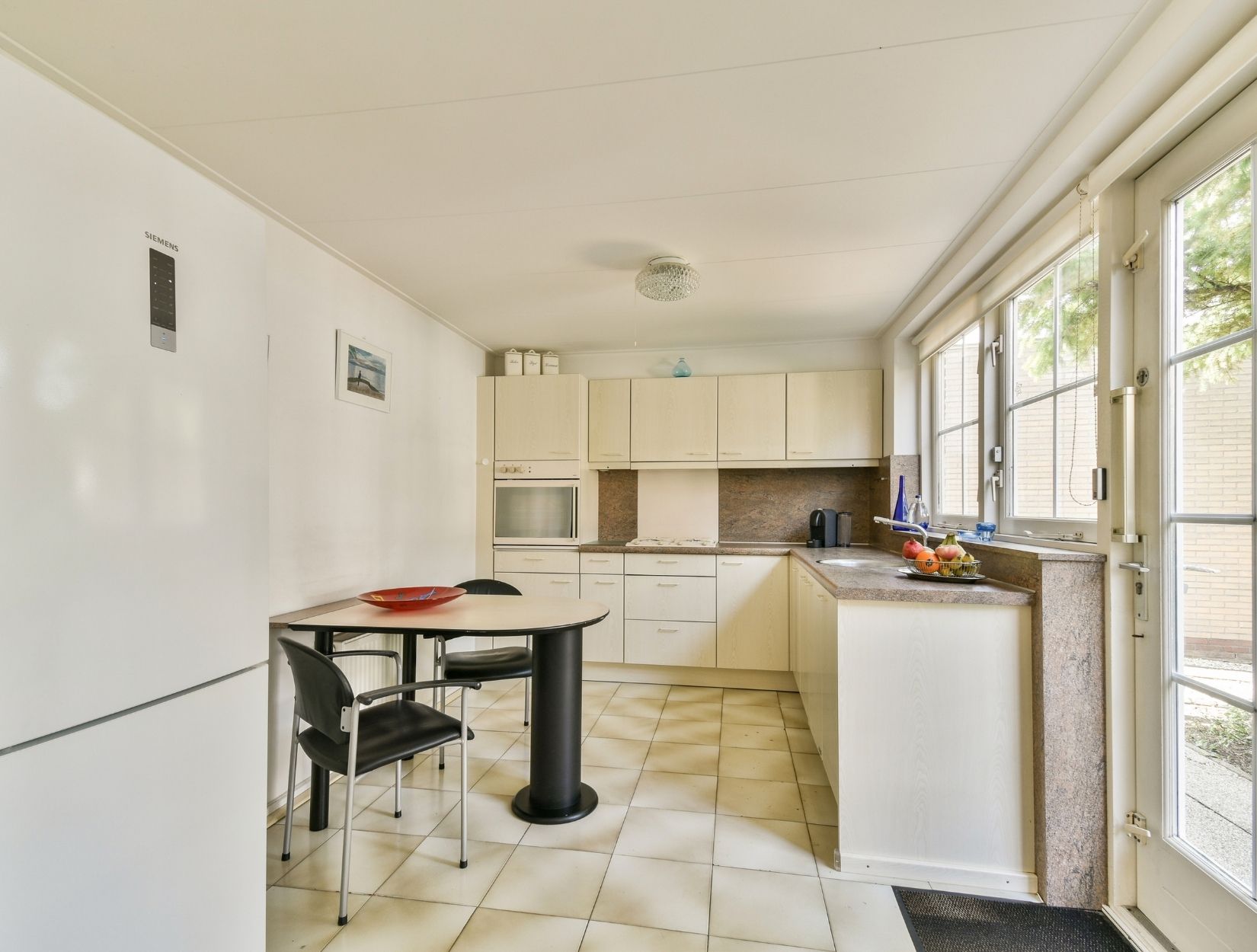 Do you provide move-in and move-out cleaning in Chicago?