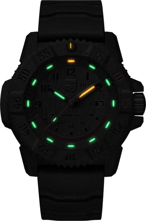 Luminox Sea Series Limited Edition Master Carbon SEAL Mens Watch - Image 2