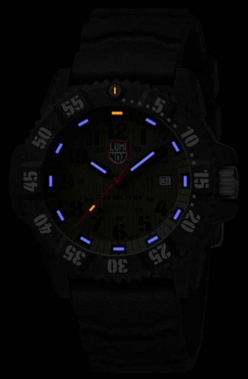 Luminox 3800 Series Carbon SEAL Mens Watch - Image 3