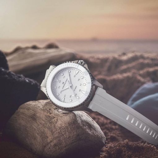 Hamilton Khaki Navy Scuba Quartz White Dial & Rubber Strap Watch, 37mm - Image 5