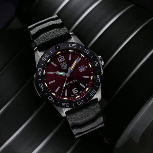 Luminox Pacific Diver 3135 Crimson Red Dial Watch, 44mm - Image 7