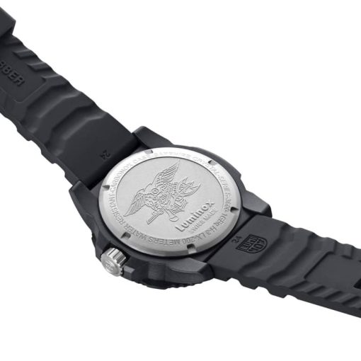 Luminox X Revo Set: Navy Seal 3165 Black Dial 45mm Watch w/ Polarized Sunglasses - Image 9