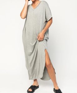 Women's Loose V-neck Split T-shirt Dress (Buy 2 Free Shipping)
