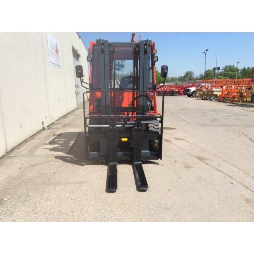 Heli Americas Mast Forklift with Cab 8000 Lbs H Series Diesel IC Pneumatic Tires - Image 2