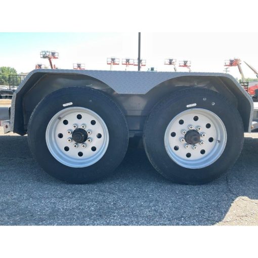 Diamond C HDT 16' Hydraulic Tilt Equipment Trailer 2019 Used - Image 11