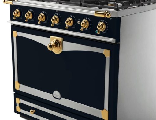La Cornue CornuFe 90 36" Dark Navy Blue With Polished Brass Dual Fuel Range - Image 3