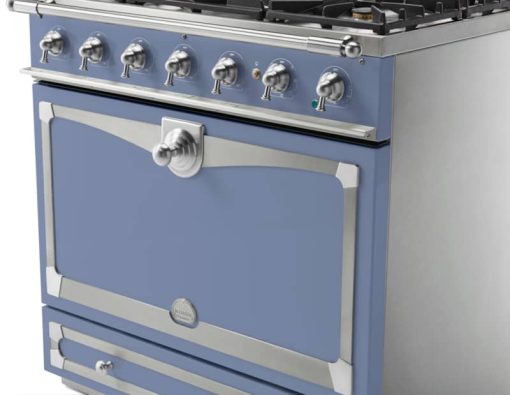 La Cornue CornuFe 90 36" Provence Blue With Satin Chrome Dual Fuel Range - Image 3
