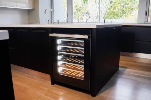 JennAir NOIR 24" Black Frame Right-Hinge Built-In Undercounter Wine Cellar - Image 3