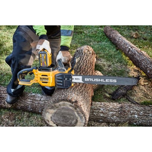 DEWALT 60V MAX Chainsaw 20" Brushless Cordless Kit - Image 12