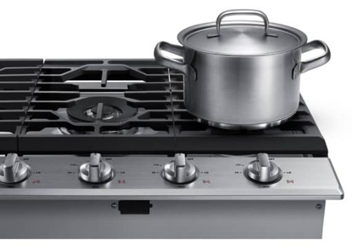 Samsung ADA 30" Stainless Steel Smart Gas Cooktop With Illuminated Knobs - Image 4