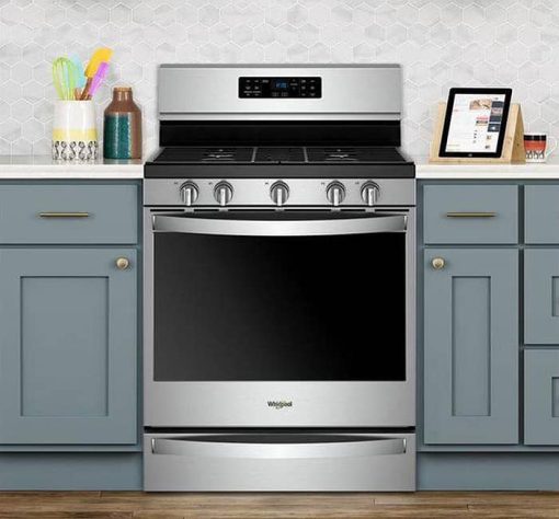 Whirlpool 5.8 Cu. Ft. Fingerprint Resistant Stainless Steel Freestanding Gas Range With Frozen Bake Technology - Image 5