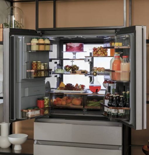 Cafe ENERGY STAR 27.8 Cu. Ft. Platinum Glass Smart 4-Door French Door Refrigerator - Image 6