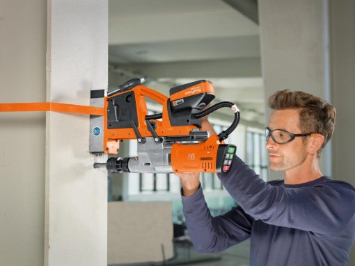 Slugger by FEIN AJMU137 PMQW Cordless Magnetic Base Drill Kit - Image 4