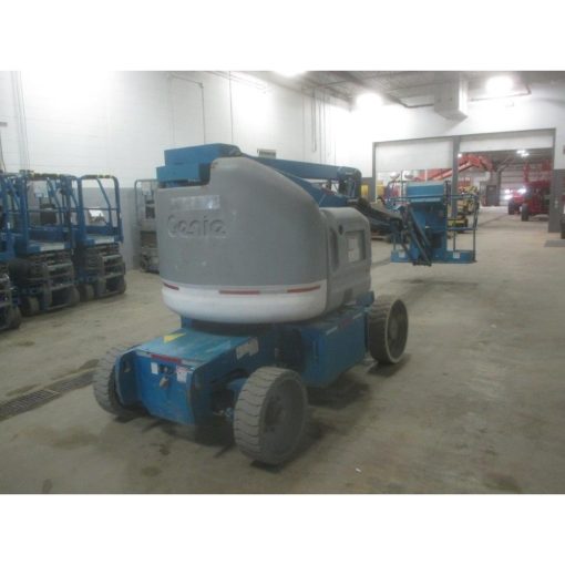 Genie Z40/23N 40' Electric Articulating Boom Lift 2011 Used - Image 4