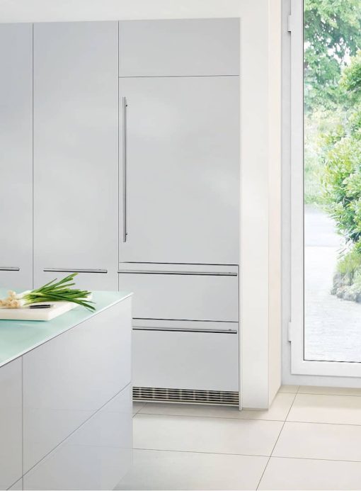 Liebherr 30" Panel Ready Right-Hinge Built-In Bottom Freezer Refrigerator With NoFrost - Image 5