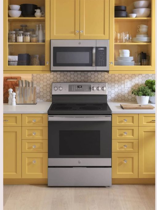 GE 30" Stainless Steel Freestanding Electric Convection Range With No Preheat Air Fry - Image 6