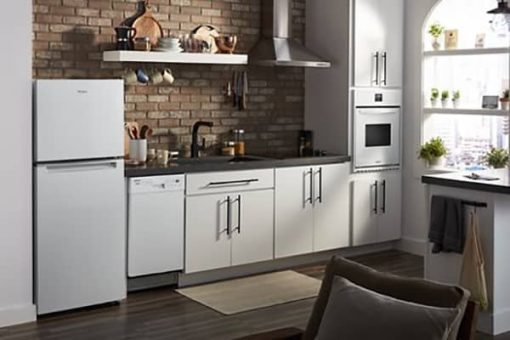 Whirlpool ADA 24" White Small Space Top-Freezer Refrigerator - Image 6