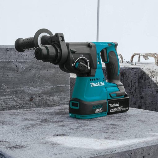 18V LXT Lithium-Ion Brushless Cordless 1 In. Rotary Hammer Kit (5.0Ah) - Image 8