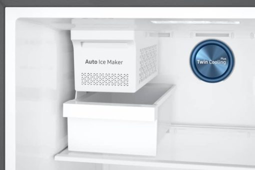 Samsung 18 Cu. Ft. Fingerprint Resistant Stainless Steel Top Freezer Refrigerator With FlexZone And Ice Maker - Image 6