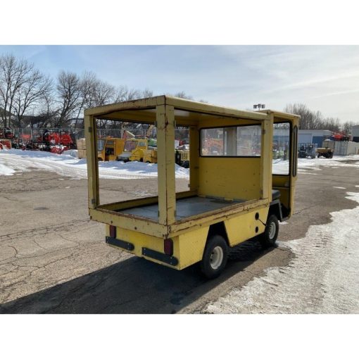 E-Z Go XI-875 Utility Cart 4 Wheel Electric Used - Image 4