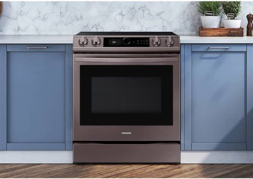Samsung ADA 6.3 Cu. Ft. Fingerprint Resistant Tuscan Stainless Steel Slide-In Electric Range - Image 10