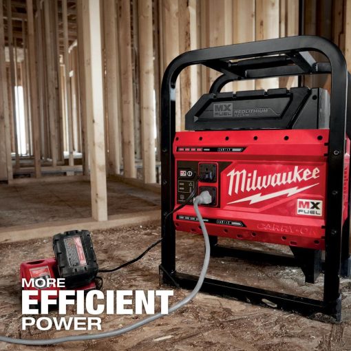 Milwaukee MX FUEL™ CARRY-ON™ 3600W/1800W Power Supply - Image 25