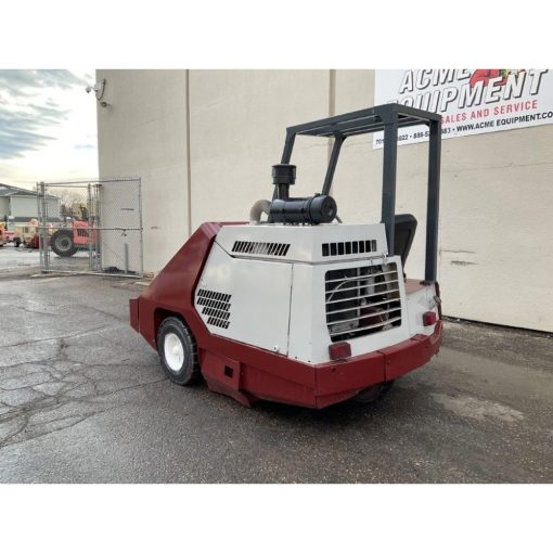 PowerBoss SW9XR Armadillo Floor Sweeper Ride On Gas 2005 Used - Image 6
