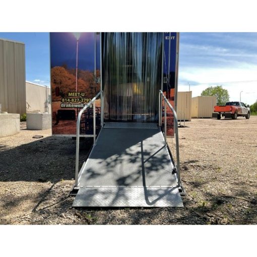 Cargo Express J & L 44' Enclosed Trailer 2009 Used - Image 6