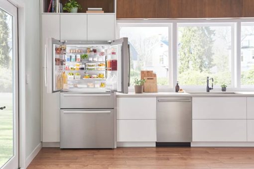 Bosch 800 Series 36" Stainless Steel CounterDepth 4-Door Refrigerator - - Image 10