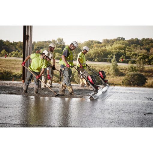 Milwaukee MX FUEL™ Vibratory Screed Kit - Image 15