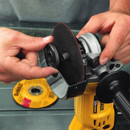 FLEXVOLT® 60V MAX* Brushless Cordless Reciprocating Saw and 20V MAX* Lithium Ion 4 1/2” Cut-Off Tool with 2 Batteries and Charger Bundle Kit - Image 7