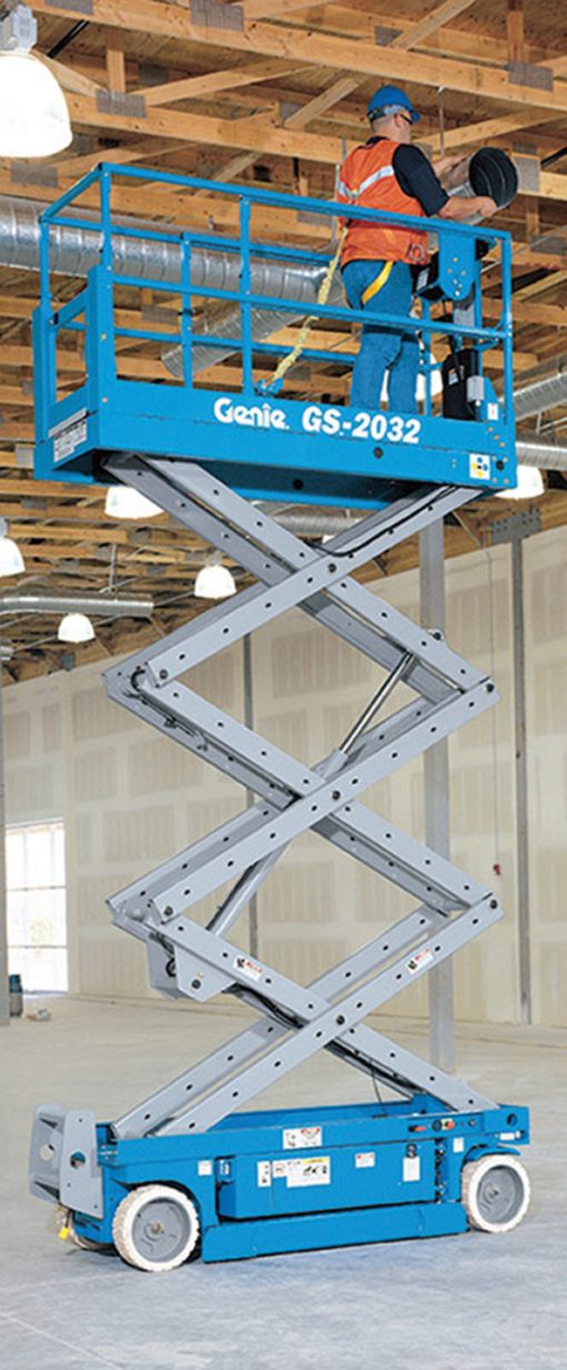 Genie 20' Scissor Lift 32" Width Electric - Image 4