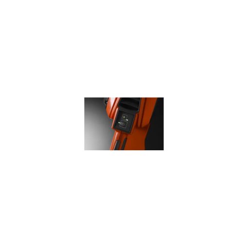 Husqvarna 530iPT5 40V Battery Powered Telescopic Pole Saw Kit - Image 4