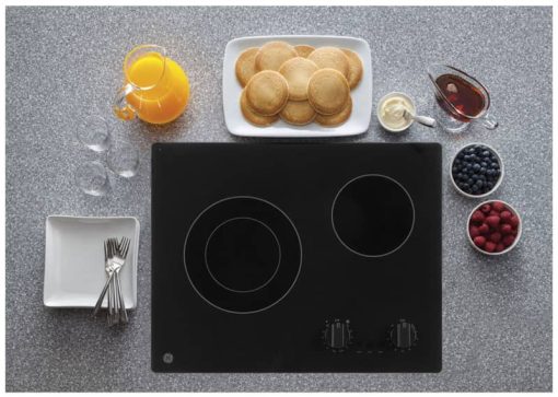 GE ADA 21" Black Electric Radiant Cooktop - Image 4