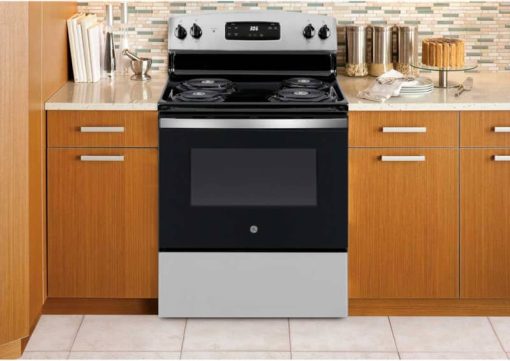 GE 30" Stainless Steel Freestanding Electric Range - Image 4