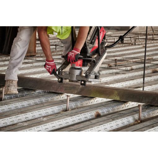 Milwaukee MX FUEL™ Vibratory Screed Kit - Image 14