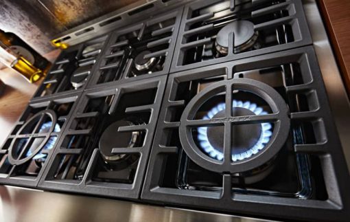 KitchenAid 36" Milkshake Smart Commercial-Style Gas Range With 6 Burners - Image 7