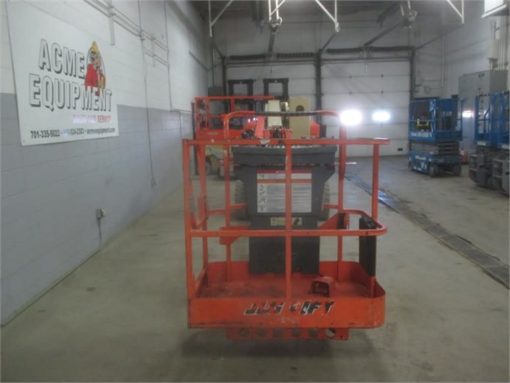 JLG 40' Boom Lift Articulating Electric with Jib E400AJPN - 2011 Used - Image 3