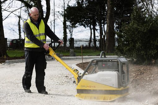 Wacker DPU4545He Reversible Vibratory Plate Compactor - Image 5