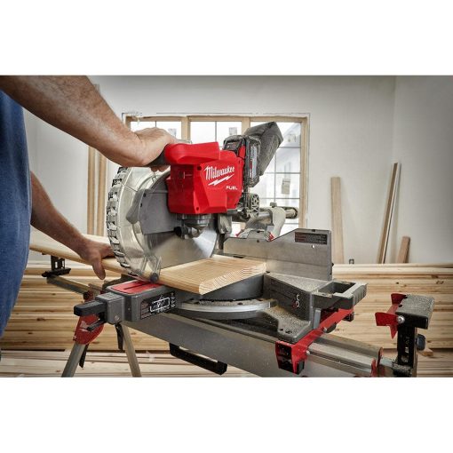 Milwaukee M18 FUEL 12" Dual Bevel Sliding Compound Miter Saw Reconditioned - Image 4
