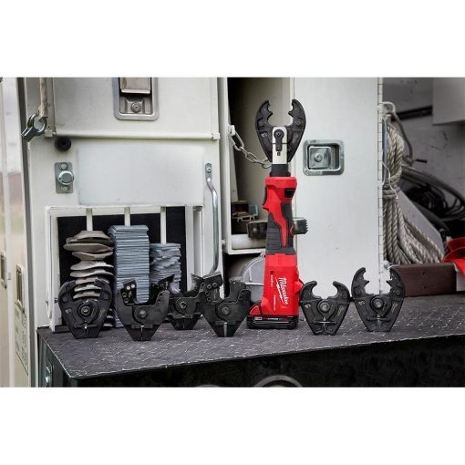 M18™ FORCE LOGIC™ 6T Linear Utility Crimper, Bare Tool - Image 13