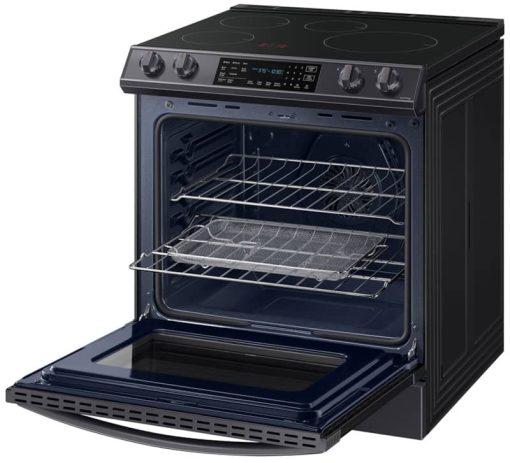 Samsung 6.3 Cu. Ft. Fingerprint Resistant Black Stainless Steel Front Control Slide-In Induction Range With Air Fry - Image 4