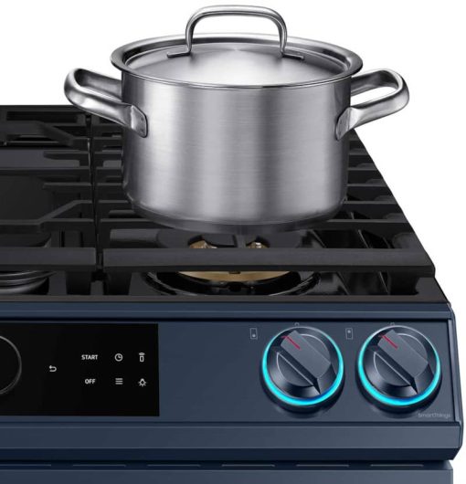Samsung ADA 6 Cu. Ft. Fingerprint Resistant Navy Steel BESPOKE Front Control Slide-In Gas Range With Smart Dial & Air Fry - Image 9