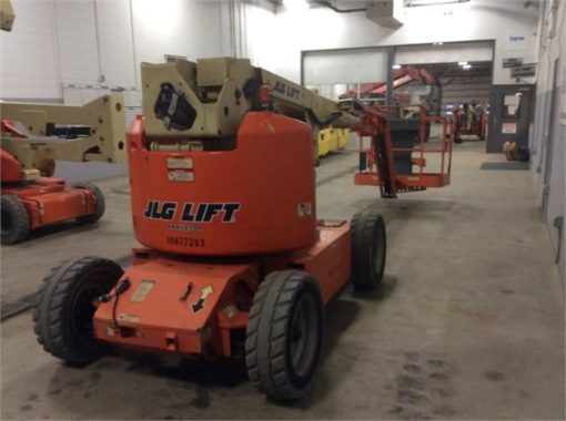 JLG 40' Boom Lift Articulating Electric with Jib E400AJPN - 2011 Used - Image 5